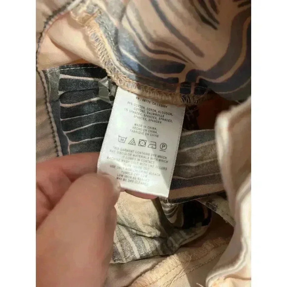 Chino by Anthropologie Pink Relaxed Pants - size 28 - Picture 5 of 5